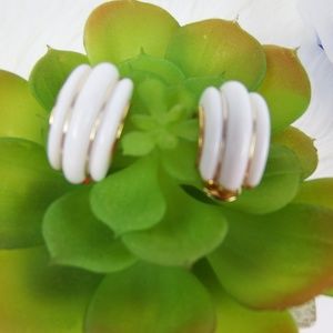 Vintage Retro White Gold clip on earrings